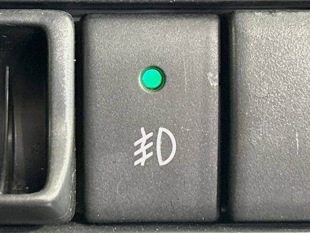 ジムニー クロスアドベンチャー　４ＷＤ　ターボ　メモリーナビ　禁煙車　シートヒーター　ＥＴＣ　純正１６インチアルミ　ＣＤ　ＤＶＤ再生　フルセグ（49枚目）