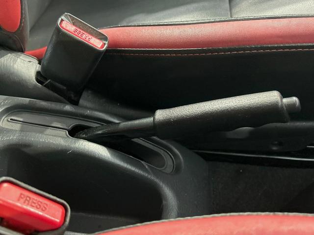 ジムニー クロスアドベンチャー　４ＷＤ　ターボ　メモリーナビ　禁煙車　シートヒーター　ＥＴＣ　純正１６インチアルミ　ＣＤ　ＤＶＤ再生　フルセグ（51枚目）