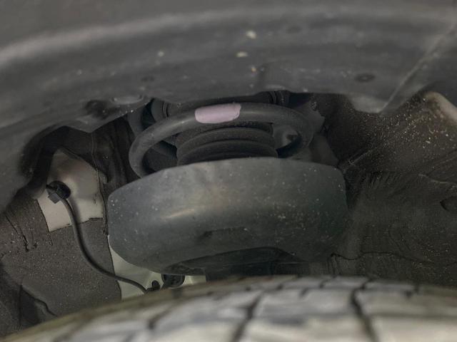 プリウス Ｚ　モデリスタエアロ　全周囲カメラ　純正１２型ナビ　衝突軽減　レーダークルーズ　禁煙　前席シートエアコン　パワーシート　ブラインドスポットモニター　ＬＥＤヘッド　ビルトインＥＴＣ　純正１９インチアルミ（21枚目）