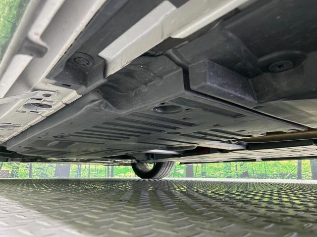 プリウス Ｚ　モデリスタエアロ　全周囲カメラ　純正１２型ナビ　衝突軽減　レーダークルーズ　禁煙　前席シートエアコン　パワーシート　ブラインドスポットモニター　ＬＥＤヘッド　ビルトインＥＴＣ　純正１９インチアルミ（22枚目）