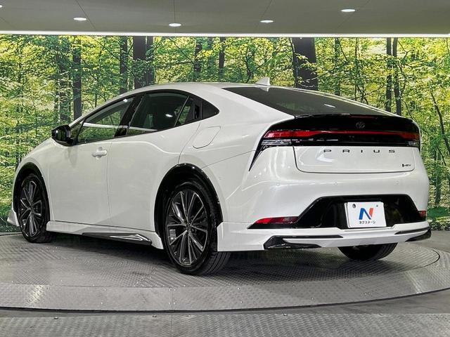 プリウス Ｚ　モデリスタエアロ　全周囲カメラ　純正１２型ナビ　衝突軽減　レーダークルーズ　禁煙　前席シートエアコン　パワーシート　ブラインドスポットモニター　ＬＥＤヘッド　ビルトインＥＴＣ　純正１９インチアルミ（57枚目）