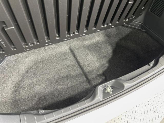 ノア Ｓ－Ｚ　両側電動ドア　純正１０．５インチナビ　バックカメラ　衝突被害軽減システム　レーダークルーズ　禁煙車　コーナーセンサー　スマートキー　ＬＥＤヘッド　ＥＴＣ　純正１７インチアルミ　オートハイビーム（63枚目）