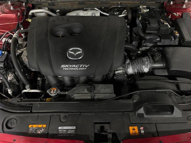 アテンザセダン ２５Ｓ　Ｌパッケージ　バックカメラ　純正ナビ　衝突軽減　レーダークルーズ　禁煙車　レザーシート　ドラレコ　コーナーセンサー　スマートキー　ＬＥＤヘッド　純正１９インチアルミ　オートハイビーム　車線逸脱警報　オートライト（18枚目）