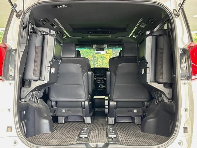 アルファード 2.5S タイプゴールド サンルーフ フルエアロ 両側電動ドア 9型ナビ 後席モニター バックカメラ 衝突被害軽減システム レーダークルーズ 電動リアゲート コーナーセンサー スマートキー LEDヘッド ビルトインETC(11枚目)