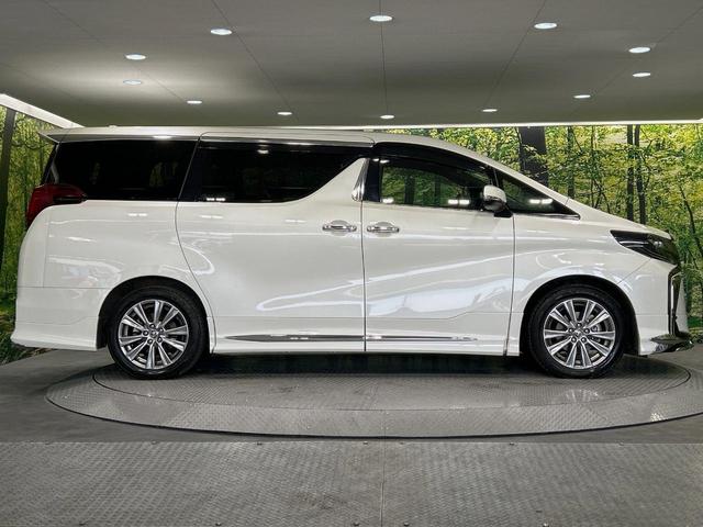 アルファード 2.5S タイプゴールド サンルーフ フルエアロ 両側電動ドア 9型ナビ 後席モニター バックカメラ 衝突被害軽減システム レーダークルーズ 電動リアゲート コーナーセンサー スマートキー LEDヘッド ビルトインETC(70枚目)