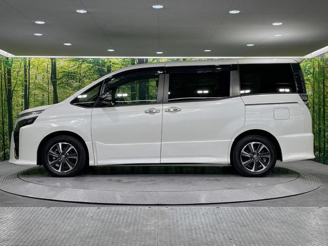 ヴォクシー ＺＳ　煌ＩＩ　両側電動ドア　純正９型ナビ　バックカメラ　セーフティセンス　コーナーセンサー　スマートキー　ＬＥＤヘッド　ＥＴＣ　クルコン　純正１６インチアルミ　オートハイビーム　車線逸脱警報　後席オートエアコン（28枚目）