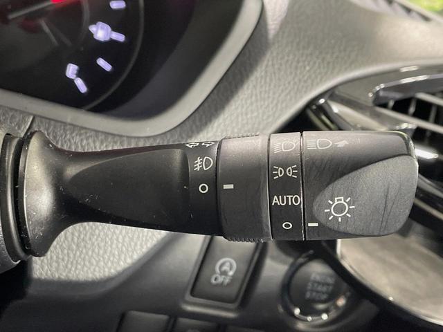 ヴォクシー ＺＳ　煌ＩＩ　両側電動ドア　純正９型ナビ　バックカメラ　セーフティセンス　コーナーセンサー　スマートキー　ＬＥＤヘッド　ＥＴＣ　クルコン　純正１６インチアルミ　オートハイビーム　車線逸脱警報　後席オートエアコン（61枚目）