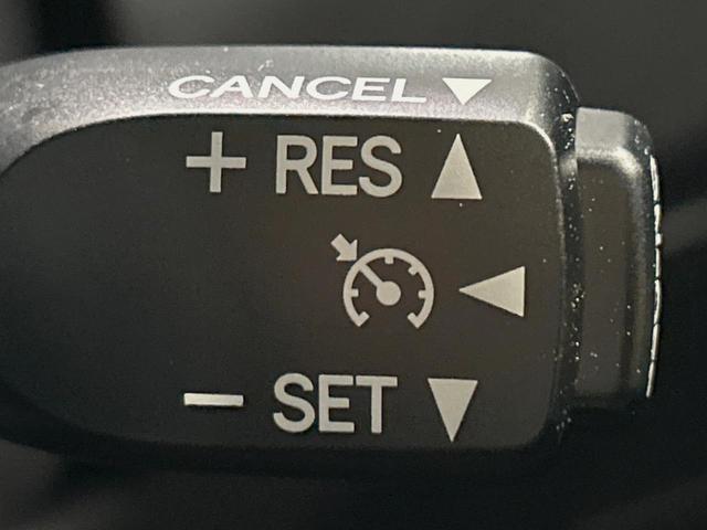 エスティマ アエラス　両側電動ドア　純正ナビ　バックカメラ　禁煙車　スマートキー　ＨＩＤヘッド　ビルトインＥＴＣ　クルコン　純正１８インチアルミ　オートライト　デュアルエアコン　Ｂｌｕｅｔｏｏｔｈ　ＣＤ　ＤＶＤ再生（6枚目）