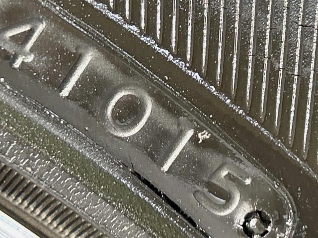 エスティマ アエラス　両側電動ドア　純正ナビ　バックカメラ　禁煙車　スマートキー　ＨＩＤヘッド　ビルトインＥＴＣ　クルコン　純正１８インチアルミ　オートライト　デュアルエアコン　Ｂｌｕｅｔｏｏｔｈ　ＣＤ　ＤＶＤ再生（54枚目）