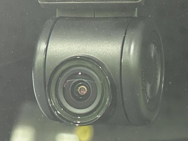 タント カスタムＲＳ　ターボ　両側電動ドア　純正９型ナビ　全周囲カメラ　衝突軽減　レーダークルーズ　禁煙車　ドラレコ　コーナーセンサー　スマートキー　ＬＥＤヘッド　ビルトインＥＴＣ　純正１５インチアルミ　オートハイビーム（30枚目）