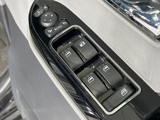 タント カスタムＲＳ　ターボ　両側電動ドア　純正９型ナビ　全周囲カメラ　衝突軽減　レーダークルーズ　禁煙車　ドラレコ　コーナーセンサー　スマートキー　ＬＥＤヘッド　ビルトインＥＴＣ　純正１５インチアルミ　オートハイビーム（34枚目）