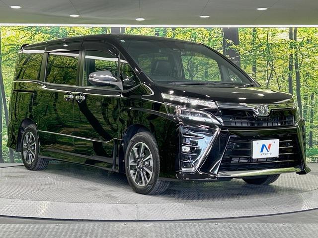 ヴォクシー ＺＳ　煌ＩＩＩ　両側電動ドア　純正９型ナビ　後席モニター　バックカメラ　衝突軽減　禁煙車　ドラレコ　コーナーセンサー　スマートキー　ＬＥＤヘッド　ビルトインＥＴＣ　クルコン　純正１６インチアルミ　オートハイビーム（16枚目）