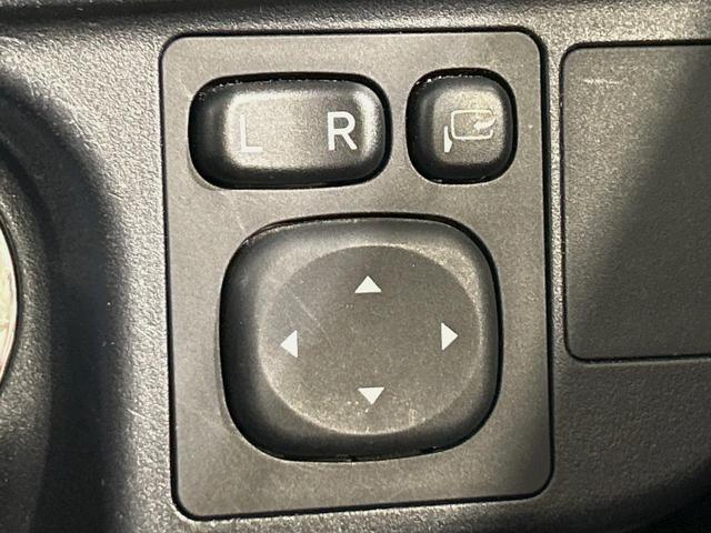 アクア Ｓスタイルブラック　ＳＤナビ　バックカメラ　衝突被害軽減システム　禁煙車　ドラレコ　スマートキー　ＬＥＤヘッド　ビルトインＥＴＣ　純正１５インチアルミ　オートハイビーム　車線逸脱警報　オートライト　オートエアコン（32枚目）