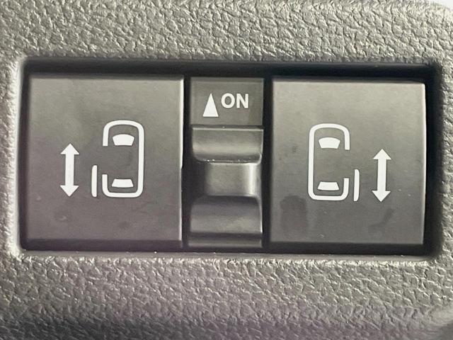 スペーシアギア ハイブリッドＸＺ　両側電動スライド　ナビ　バックカメラ　スズキセーフティサポート　レーダークルーズ　禁煙車　シートヒーター　ドラレコ　コーナーセンサー　スマートキー　ＬＥＤヘッド　ＥＴＣ　ステアリングヒーター（3枚目）