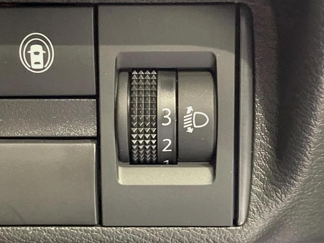 デイズ Ｘ　ＳＤナビ　全周囲カメラ　衝突被害軽減システム　ドラレコ　コーナーセンサー　スマートキー　ＥＴＣ　純正１４インチアルミ　オートハイビーム　オートライト　オートエアコン　Ｂｌｕｅｔｏｏｔｈ　ＣＤ　禁煙車（57枚目）