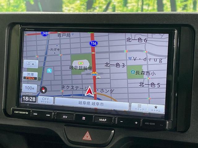 ヤリスクロス Ｘ　バックカメラ　衝突被害軽減システム　レーダークルーズ　禁煙車　ドラレコ　コーナーセンサー　スマートキー　オートハイビーム　車線逸脱警報　オートライト　Ｂｌｕｅｔｏｏｔｈ　フルセグ（3枚目）