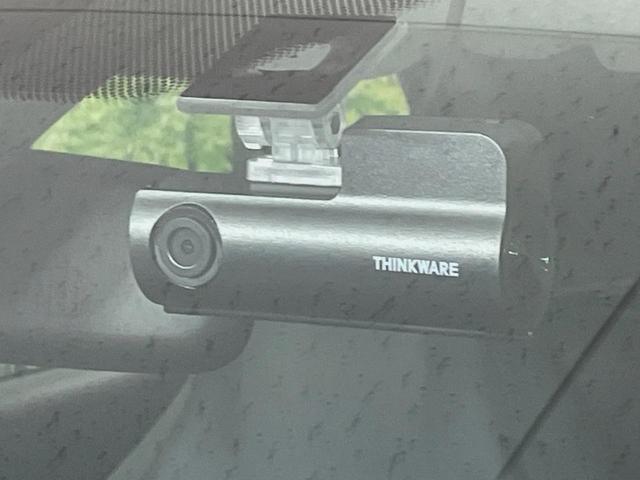 ヤリスクロス Ｘ　バックカメラ　衝突被害軽減システム　レーダークルーズ　禁煙車　ドラレコ　コーナーセンサー　スマートキー　オートハイビーム　車線逸脱警報　オートライト　Ｂｌｕｅｔｏｏｔｈ　フルセグ（8枚目）