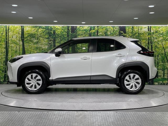 ヤリスクロス Ｘ　バックカメラ　衝突被害軽減システム　レーダークルーズ　禁煙車　ドラレコ　コーナーセンサー　スマートキー　オートハイビーム　車線逸脱警報　オートライト　Ｂｌｕｅｔｏｏｔｈ　フルセグ（34枚目）