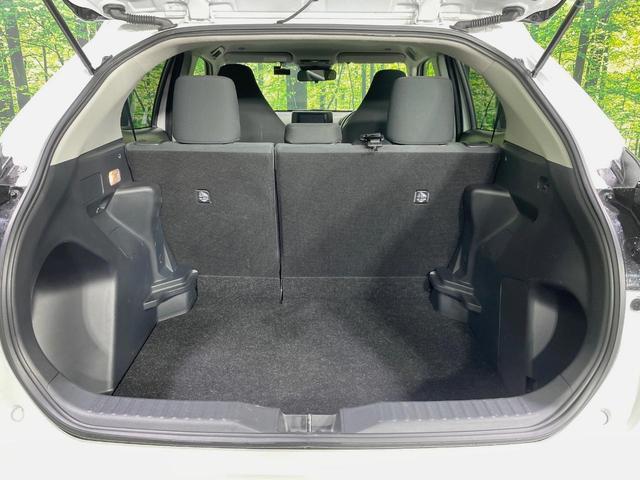 ヤリスクロス Ｘ　バックカメラ　衝突被害軽減システム　レーダークルーズ　禁煙車　ドラレコ　コーナーセンサー　スマートキー　オートハイビーム　車線逸脱警報　オートライト　Ｂｌｕｅｔｏｏｔｈ　フルセグ（37枚目）