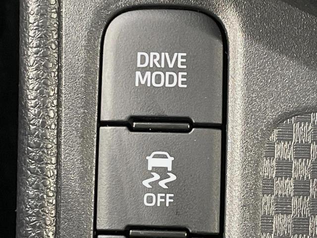 ヤリスクロス Ｘ　バックカメラ　衝突被害軽減システム　レーダークルーズ　禁煙車　ドラレコ　コーナーセンサー　スマートキー　オートハイビーム　車線逸脱警報　オートライト　Ｂｌｕｅｔｏｏｔｈ　フルセグ（52枚目）