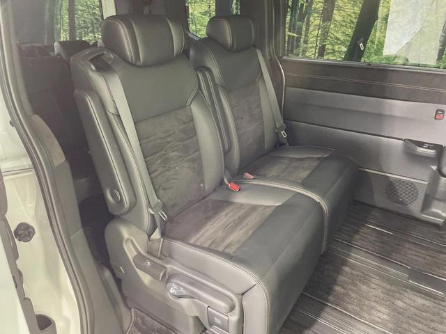 ステップワゴン ｅ：ＨＥＶスパーダ　プレミアムライン　両側電動ドア　１１．４型ナビ　全周囲カメラ　衝突被害軽減システム　ドラレコ　コーナーセンサー　スマートキー　ＬＥＤヘッド　ビルトインＥＴＣ　純正１７インチアルミ　オートハイビーム　車線逸脱警報（9枚目）