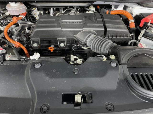 ステップワゴン ｅ：ＨＥＶスパーダ　プレミアムライン　両側電動ドア　１１．４型ナビ　全周囲カメラ　衝突被害軽減システム　ドラレコ　コーナーセンサー　スマートキー　ＬＥＤヘッド　ビルトインＥＴＣ　純正１７インチアルミ　オートハイビーム　車線逸脱警報（19枚目）