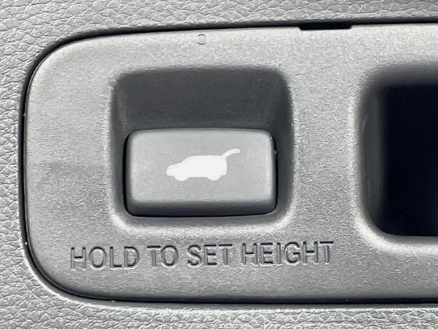 ステップワゴン ｅ：ＨＥＶスパーダ　プレミアムライン　両側電動ドア　１１．４型ナビ　全周囲カメラ　衝突被害軽減システム　ドラレコ　コーナーセンサー　スマートキー　ＬＥＤヘッド　ビルトインＥＴＣ　純正１７インチアルミ　オートハイビーム　車線逸脱警報（63枚目）