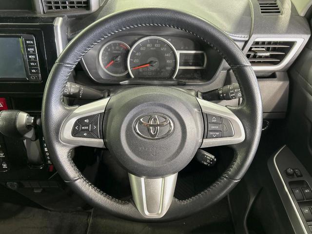 ルーミー カスタムＧ　Ｓ　両側電動ドア　純正ＳＤナビ　バックカメラ　衝突被害軽減システム　禁煙車　コーナーセンサー　スマートキー　ＬＥＤヘッド　ビルトインＥＴＣ　クルコン　純正１４インチアルミ　車線逸脱警報　オートライト（11枚目）