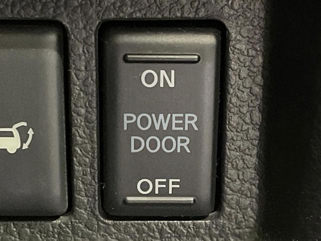 エルグランド ２５０ハイウェイスターＳ　両側電動ドア　ＳＤナビ　後席モニター　バックカメラ　禁煙車　電動リアゲート　ハーフレザーシート　ドラレコ　スマートキー　ＬＥＤヘッド　ビルトインＥＴＣ　クルコン　純正１８インチアルミ　オートライト（51枚目）