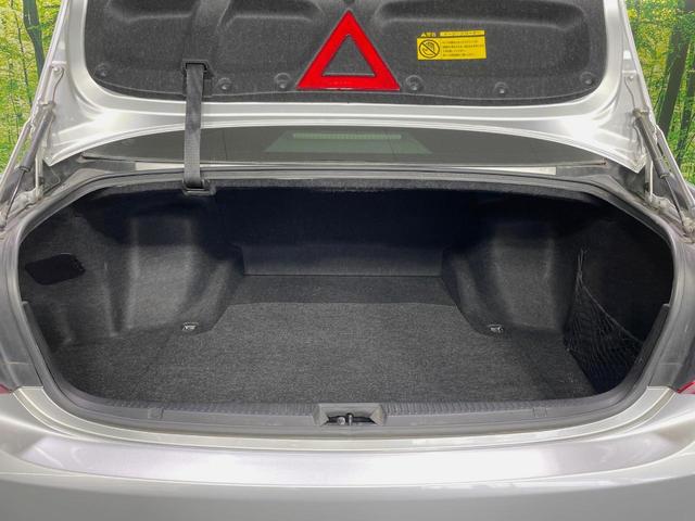 クラウン 2.5アスリート ナビパッケージ 純正8インチナビ バックカメラ 禁煙車 電動リアゲート コーナーセンサー スマートキー HIDヘッド ETC クルコン 純正18インチアルミ オートライト デュアルエアコン CD(10枚目)