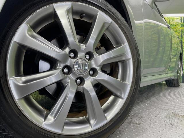 クラウン 2.5アスリート ナビパッケージ 純正8インチナビ バックカメラ 禁煙車 電動リアゲート コーナーセンサー スマートキー HIDヘッド ETC クルコン 純正18インチアルミ オートライト デュアルエアコン CD(13枚目)