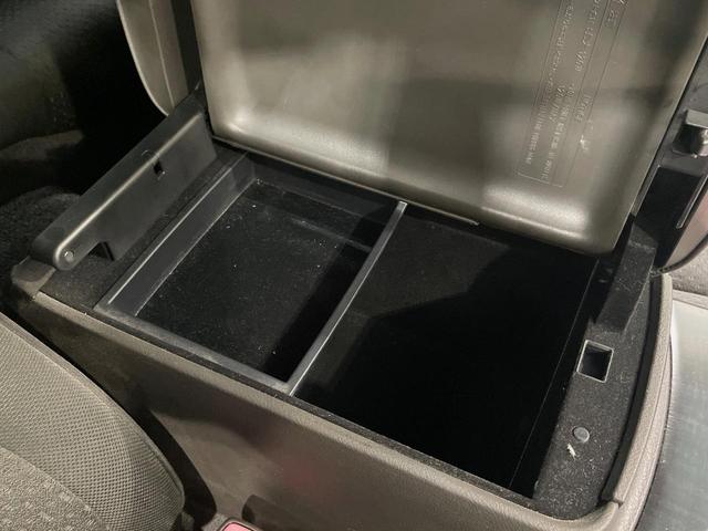 クラウン 2.5アスリート ナビパッケージ 純正8インチナビ バックカメラ 禁煙車 電動リアゲート コーナーセンサー スマートキー HIDヘッド ETC クルコン 純正18インチアルミ オートライト デュアルエアコン CD(55枚目)