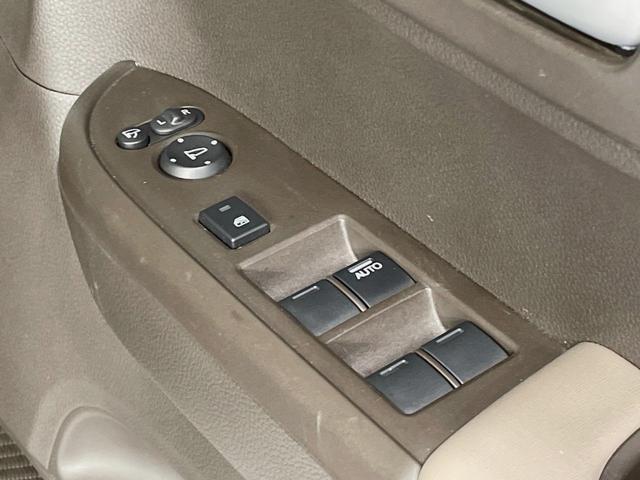 Ｎ－ＷＧＮ Ｌホンダセンシング　純正ＳＤナビ　バックカメラ　衝突被害軽減システム　レーダークルーズ　シートヒーター　ドラレコ　コーナーセンサー　スマートキー　ＬＥＤヘッド　ビルトインＥＴＣ　オートハイビーム　車線逸脱警報　禁煙車（48枚目）