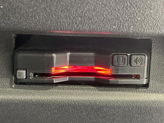 ジムニー ＸＣ　４ＷＤ　８型ナビ　バックカメラ　衝突被害軽減システム　禁煙車　ドラレコ　コーナーセンサー　スマートキー　ＬＥＤヘッド　ＥＴＣ　クルコン　純正１６インチアルミ　オートハイビーム　車線逸脱警報（30枚目）