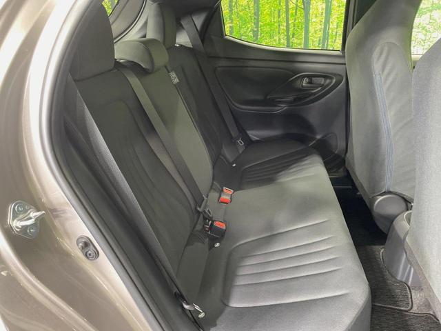 ヤリス G 純正8型ナビ バックカメラ 衝突軽減 レーダークルーズ 禁煙車 ドラレコ コーナーセンサー スマートキー ビルトインETC オートハイビーム 車線逸脱警報 オートライト オートエアコン(9枚目)