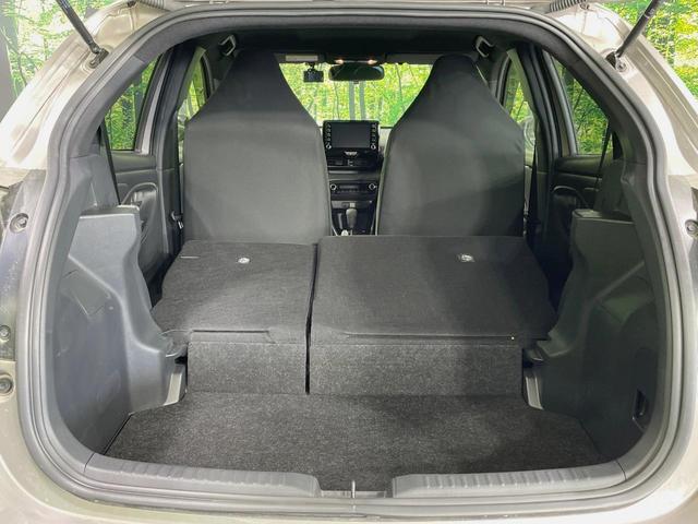 ヤリス G 純正8型ナビ バックカメラ 衝突軽減 レーダークルーズ 禁煙車 ドラレコ コーナーセンサー スマートキー ビルトインETC オートハイビーム 車線逸脱警報 オートライト オートエアコン(10枚目)