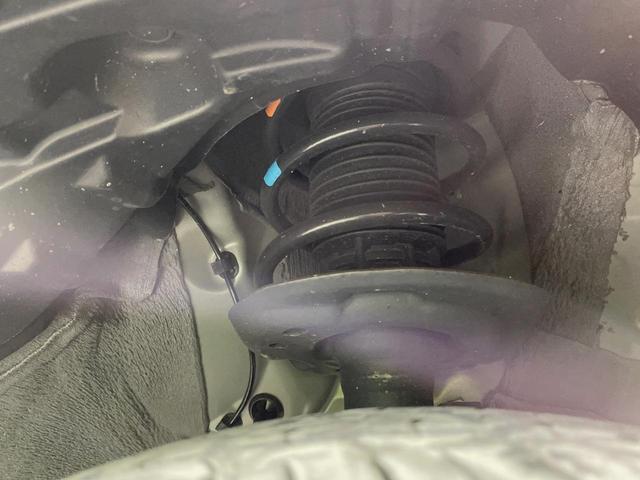 ヤリス G 純正8型ナビ バックカメラ 衝突軽減 レーダークルーズ 禁煙車 ドラレコ コーナーセンサー スマートキー ビルトインETC オートハイビーム 車線逸脱警報 オートライト オートエアコン(21枚目)