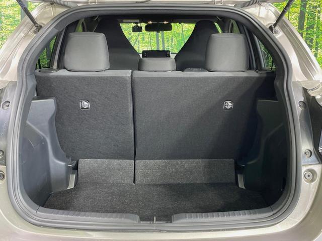 ヤリス G 純正8型ナビ バックカメラ 衝突軽減 レーダークルーズ 禁煙車 ドラレコ コーナーセンサー スマートキー ビルトインETC オートハイビーム 車線逸脱警報 オートライト オートエアコン(35枚目)