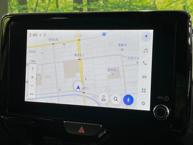 ヤリスクロス ハイブリッドＺ　ナビ付ディスプレイオーディオ　全周囲カメラ　衝突被害軽減システム　レーダークルーズ　パワーシート　コーナーセンサー　スマートキー　ＬＥＤヘッド　ＥＴＣ２．０　オートハイビーム　車線逸脱警報（3枚目）