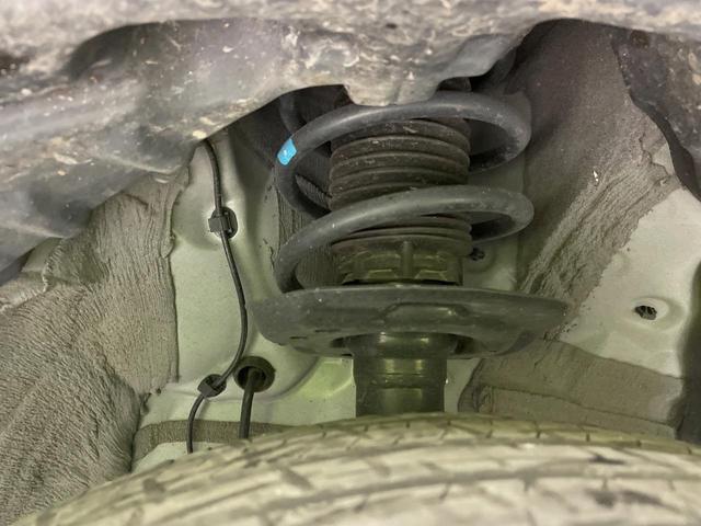 ヤリスクロス ハイブリッドＺ　ナビ付ディスプレイオーディオ　全周囲カメラ　衝突被害軽減システム　レーダークルーズ　パワーシート　コーナーセンサー　スマートキー　ＬＥＤヘッド　ＥＴＣ２．０　オートハイビーム　車線逸脱警報（21枚目）