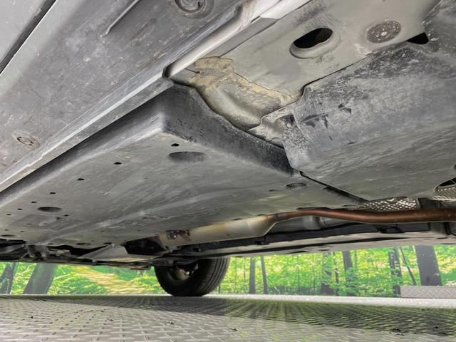 ヤリスクロス ハイブリッドＺ　ナビ付ディスプレイオーディオ　全周囲カメラ　衝突被害軽減システム　レーダークルーズ　パワーシート　コーナーセンサー　スマートキー　ＬＥＤヘッド　ＥＴＣ２．０　オートハイビーム　車線逸脱警報（23枚目）