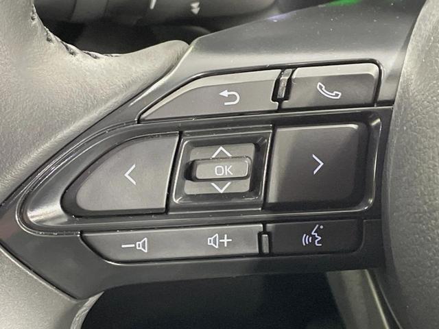 ヤリスクロス ハイブリッドＺ　ナビ付ディスプレイオーディオ　全周囲カメラ　衝突被害軽減システム　レーダークルーズ　パワーシート　コーナーセンサー　スマートキー　ＬＥＤヘッド　ＥＴＣ２．０　オートハイビーム　車線逸脱警報（46枚目）