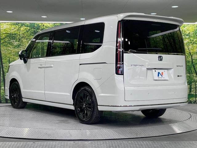 ステップワゴン ｅ：ＨＥＶスパーダ　登録済未使用車　両側電動ドア　純正１１．４インチナビ　バックカメラ　衝突被害軽減システム　レーダークルーズ　電動リアゲート　コーナーセンサー　スマートキー　ＬＥＤヘッド　純正１６インチアルミ（29枚目）