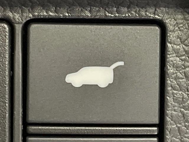 ステップワゴン ｅ：ＨＥＶスパーダ　登録済未使用車　両側電動ドア　純正１１．４インチナビ　バックカメラ　衝突被害軽減システム　レーダークルーズ　電動リアゲート　コーナーセンサー　スマートキー　ＬＥＤヘッド　純正１６インチアルミ（38枚目）