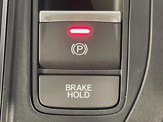 ステップワゴン ｅ：ＨＥＶスパーダ　登録済未使用車　両側電動ドア　純正１１．４インチナビ　バックカメラ　衝突被害軽減システム　レーダークルーズ　電動リアゲート　コーナーセンサー　スマートキー　ＬＥＤヘッド　純正１６インチアルミ（56枚目）