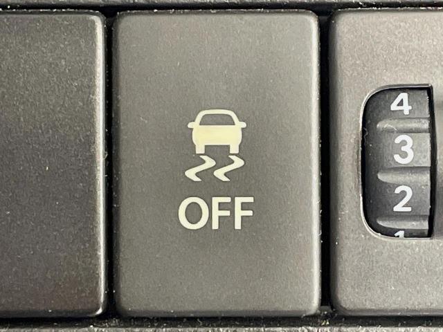 アルト F 禁煙車 CD オートギヤシフト 純正オーディオ キーレスエントリー エアコン 前席パワーウィンドウ(7枚目)