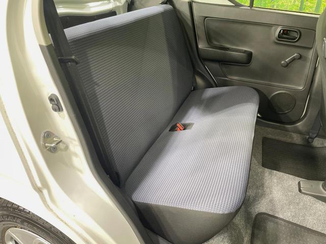 アルト F 禁煙車 CD オートギヤシフト 純正オーディオ キーレスエントリー エアコン 前席パワーウィンドウ(9枚目)