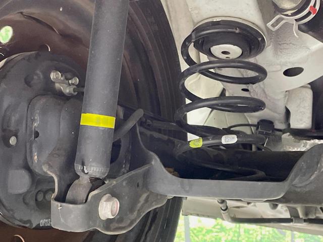 アルト F 禁煙車 CD オートギヤシフト 純正オーディオ キーレスエントリー エアコン 前席パワーウィンドウ(20枚目)