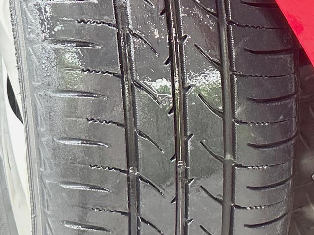 アクア Ｇソフトレザーセレクション　純正ＳＤナビ　バックカメラ　セーフティセンス　スマートキー　ＬＥＤヘッド　ビルトインＥＴＣ　クルコン　オートハイビーム　車線逸脱警報　オートライト　オートエアコン　Ｂｌｕｅｔｏｏｔｈ（32枚目）