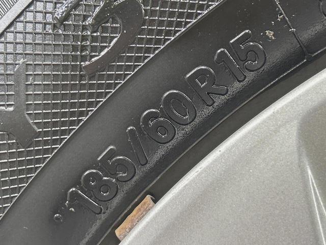 アクア Ｇソフトレザーセレクション　純正ＳＤナビ　バックカメラ　セーフティセンス　スマートキー　ＬＥＤヘッド　ビルトインＥＴＣ　クルコン　オートハイビーム　車線逸脱警報　オートライト　オートエアコン　Ｂｌｕｅｔｏｏｔｈ（34枚目）